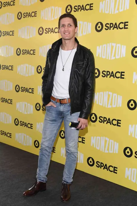 MONZON SPACE_00039