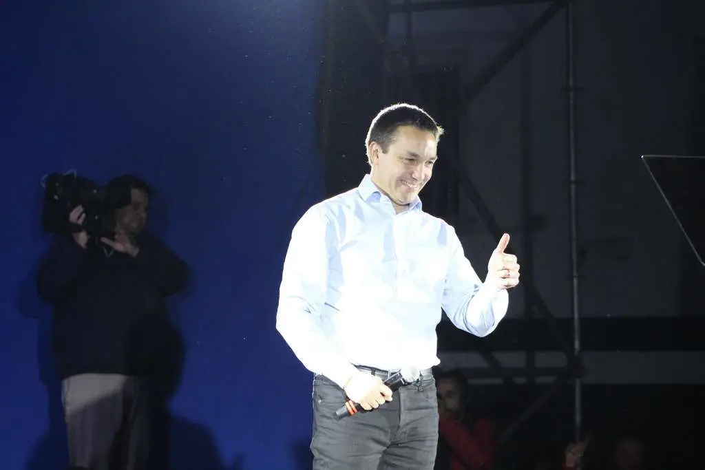 El intendente se lanzó a la carrera electoral