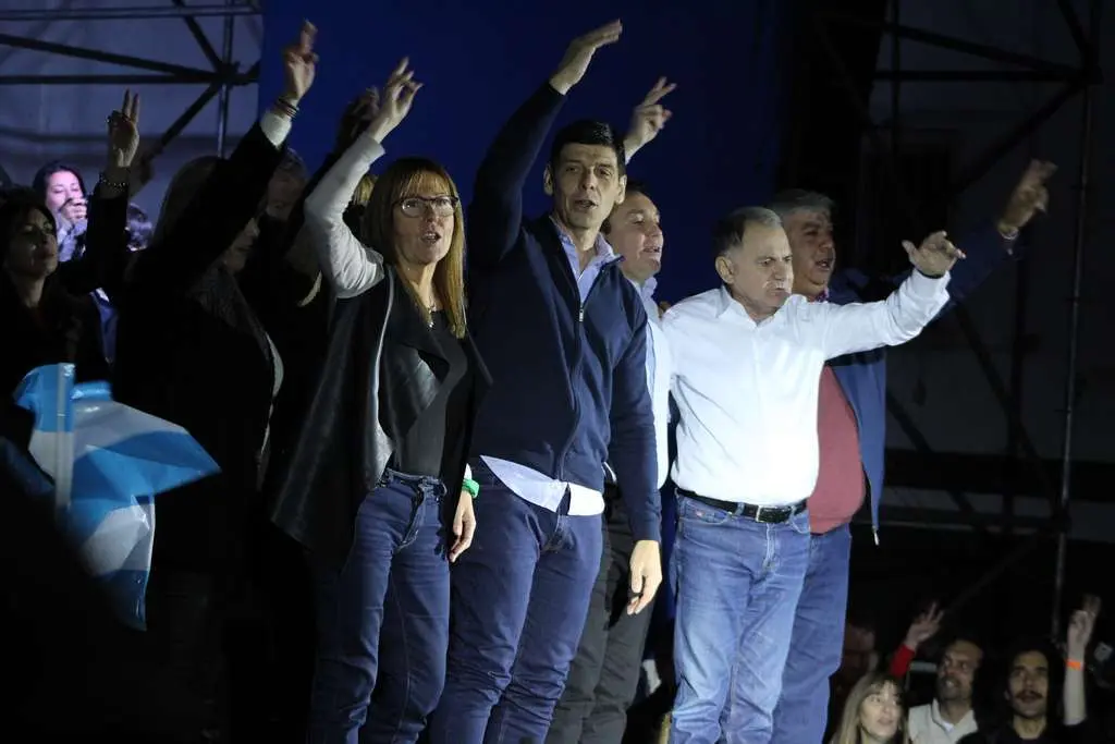 También se cantó la marcha peronista 