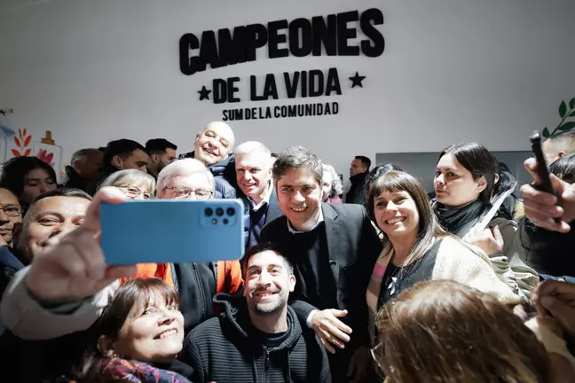 balor y kicillof en berazategui.jpg