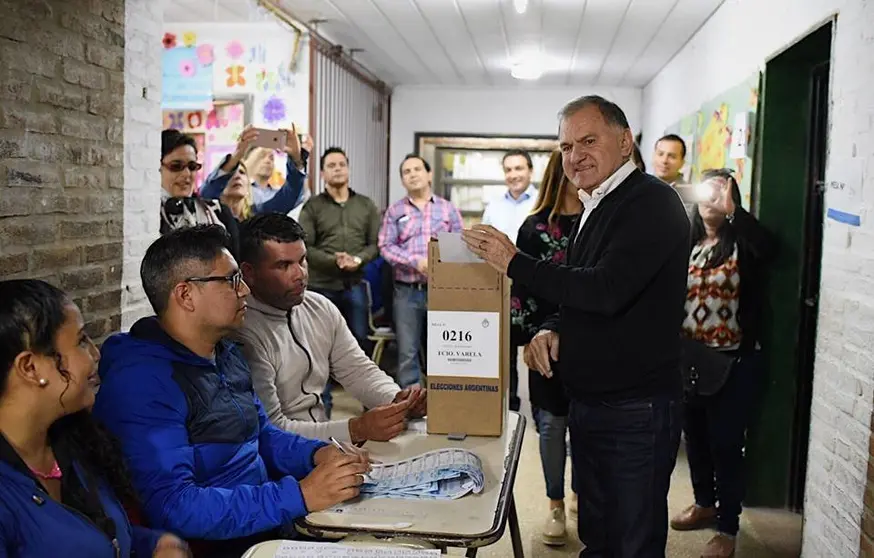 Vot&oacute; Julio Pereyra