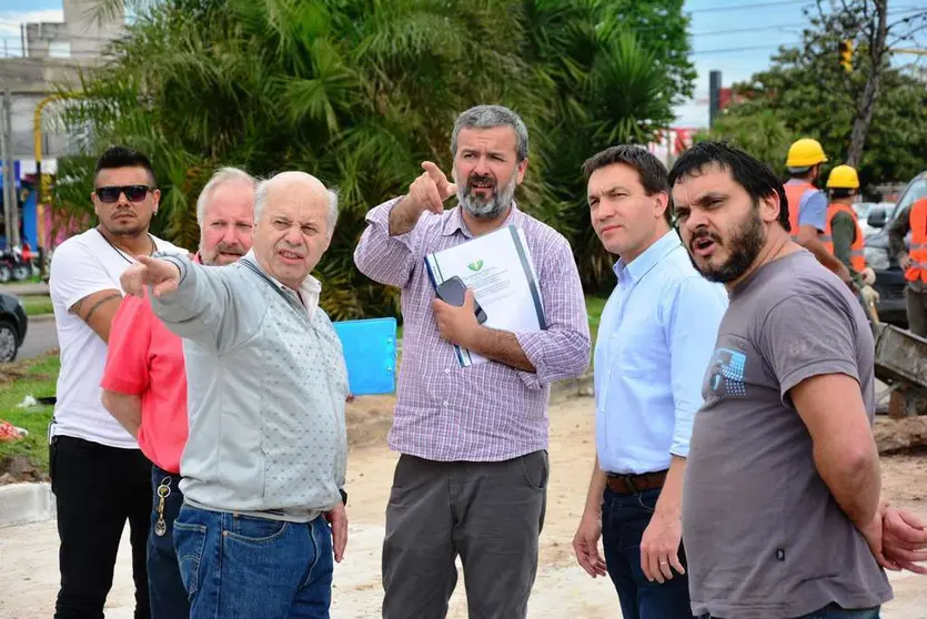 Andres Watson recorri&oacute; el avance de las obras del distrito