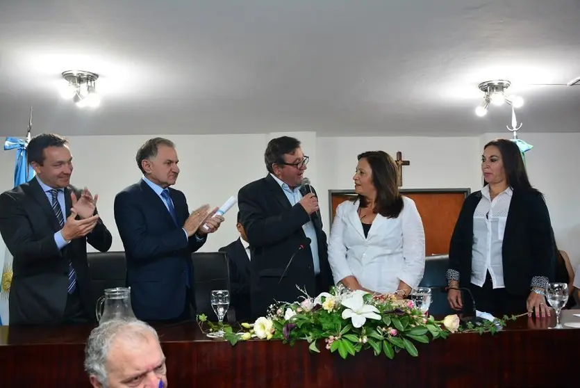 CONCEJALES (95)