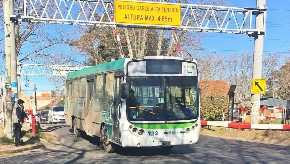 colectivos varela cuatromedios