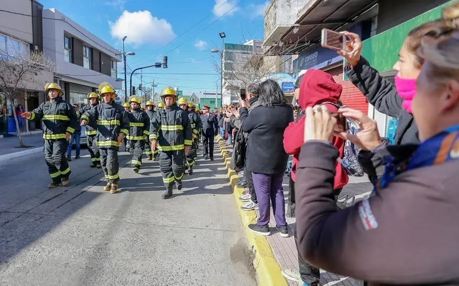 bomberos_ensenada_vecinos_cuatromedios