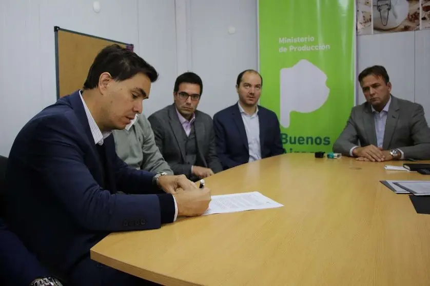 compra_pyme_waltmart_changomas_cuatromedios