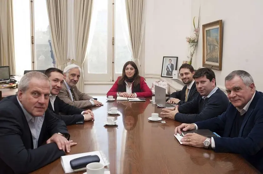 Buenos Aires 5 de septiembre 2018 reunion presupuesto de la Universidad Jaureche de Florencio Varela intendente Andres Watson Rector de la Universidad Ernesto Villanueva Persik Sanchez Sinny con Dana Tabela en el ministerio de educacion de la Nacion en el palacio Sarmiento foto Rolando Andrade Stracuzzi ley 11723