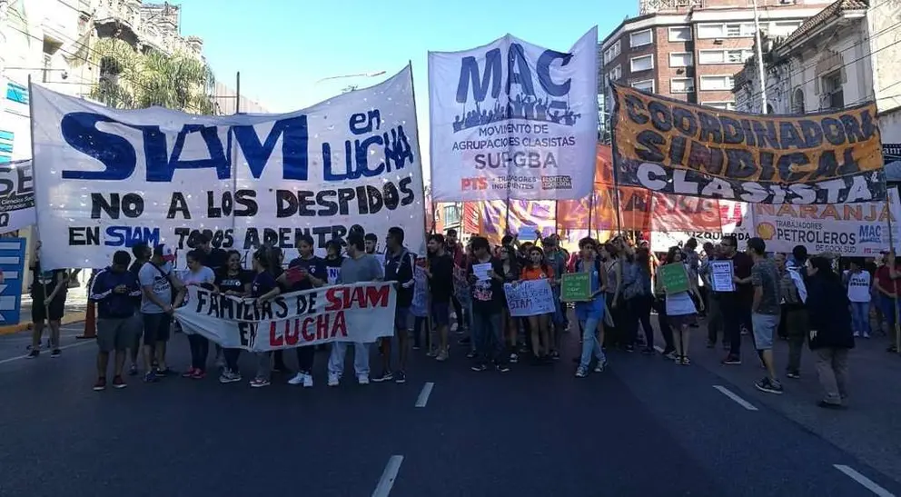 #4medios siam avellaneda marcha