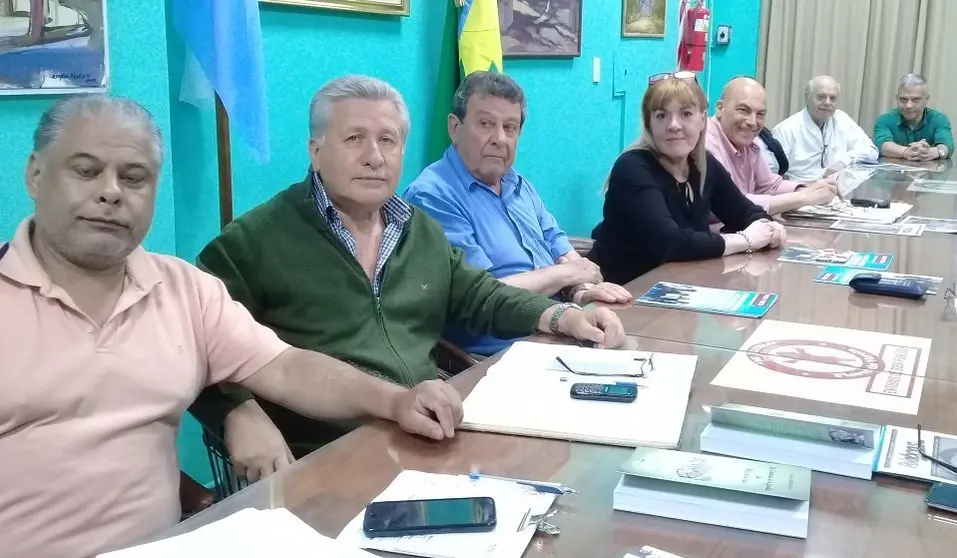 #4medios erica Leguiza junto a la Sociedad Civil Mi Pueblo #varela (1)