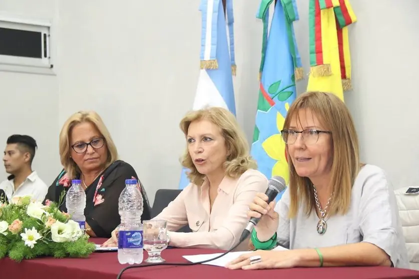 #4medios fioramonti mujeres varela #8m2019