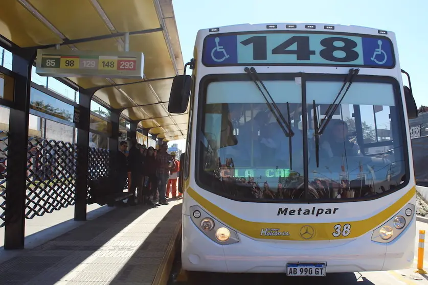 8_Los choferes de la línea 148 se capacitaron para manejar dentro de la traza del Metrobus