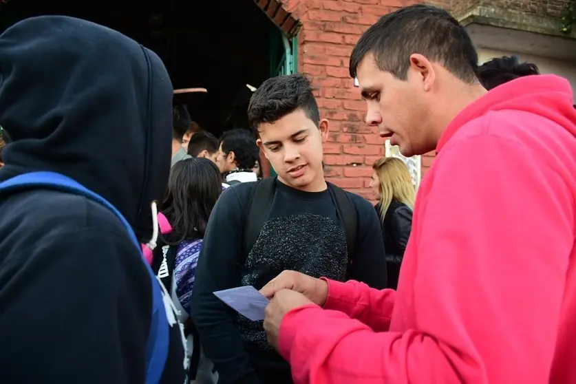 voto joven florencio varela cuatro medios