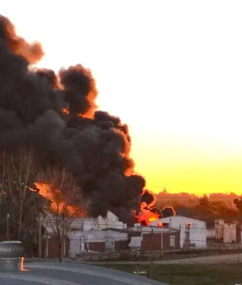 sintesis quimica incendio varela cuatro medios