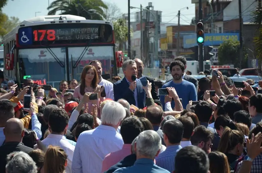macri vidal metrobus cuatro medios