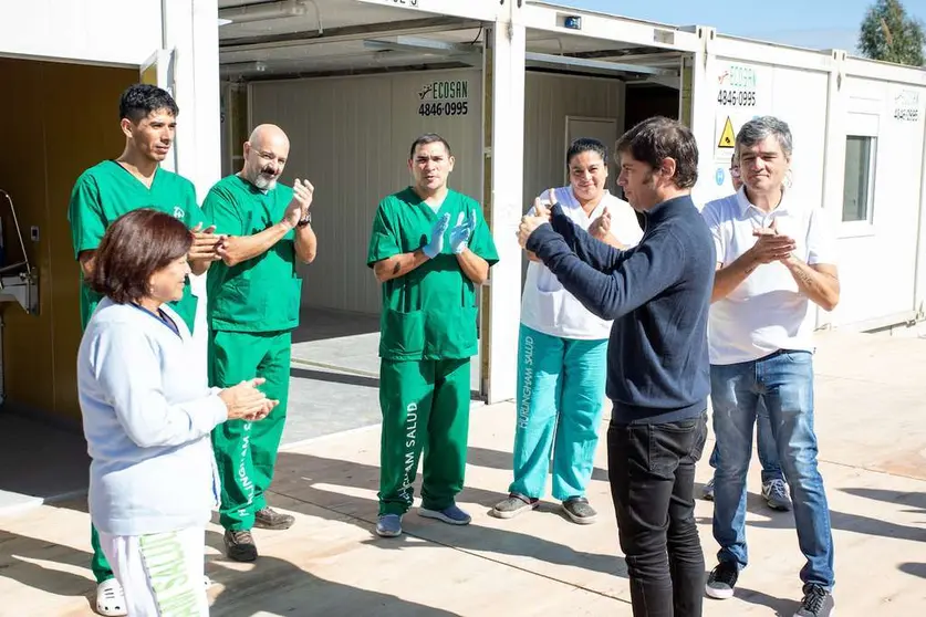 kicillof cuatro medios
