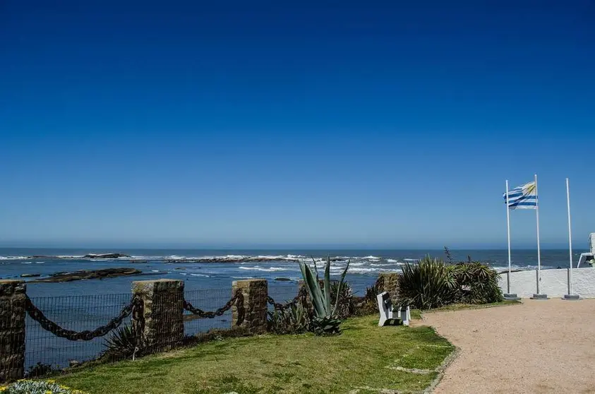uruguay-estudio ferrere