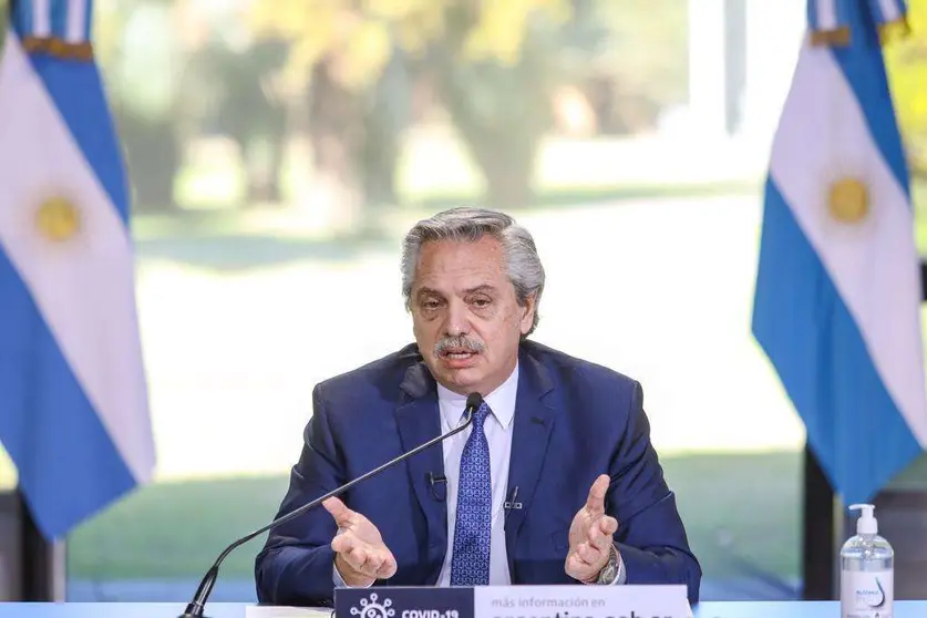 alberto fernandez cuarentena covid