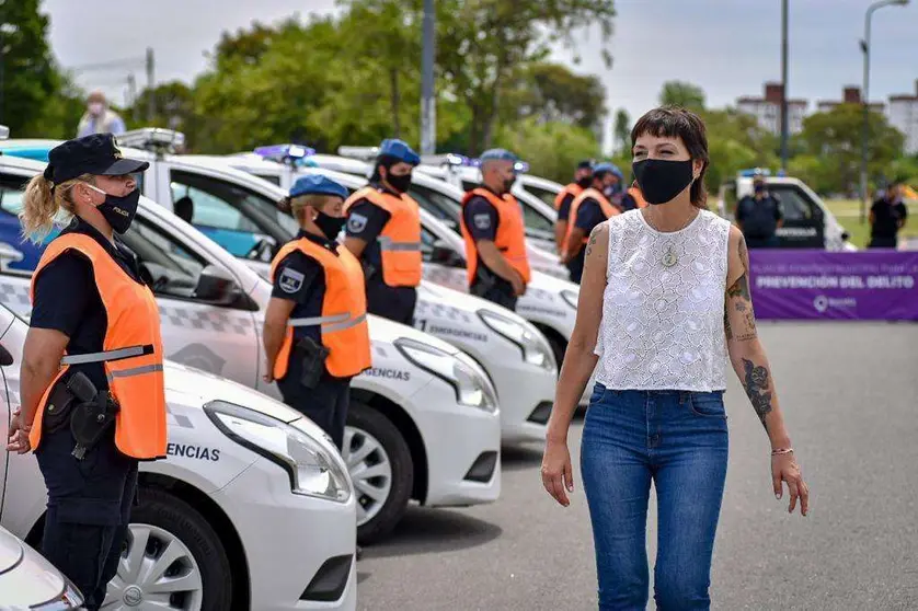 Mayra entrega de otros 10 patrulleros 1