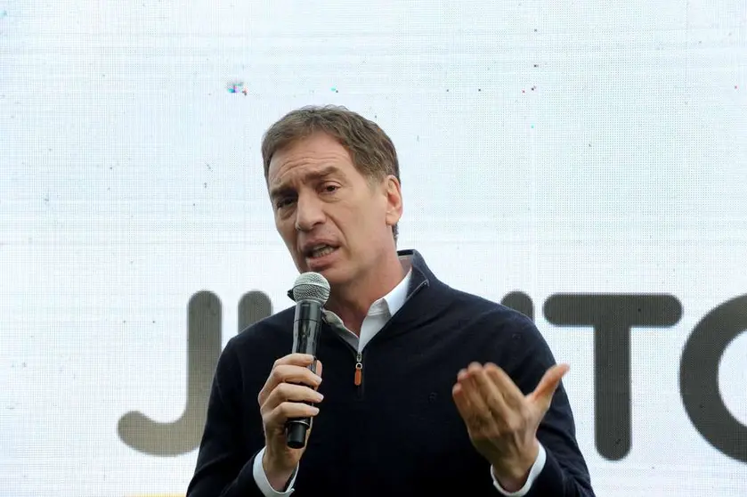 TELAM 23072021 El precandidato a diputado nacional de Juntos en la provincia de Buenos Aires, Diego Santilli, dijo hoy que "es un cambio fuerte" haber renunciado a su cargo de vicejefe de Gobierno porte&ntilde;o para competir en las elecciones, pero a&ntilde;adi&oacute; que "cuando uno toma un compromiso lo tiene que hacer". foto Eva Cabrera DL 