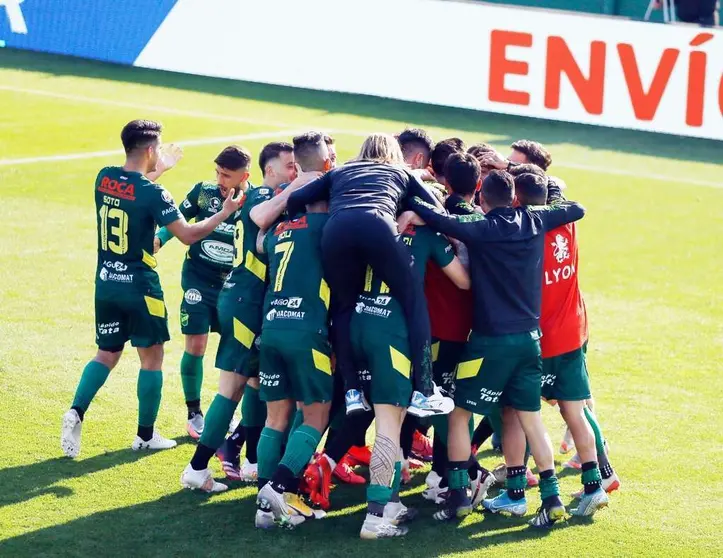 defensa y justicia lobo gimnasia