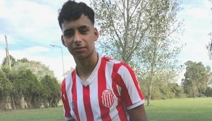 lucas gonzalez futbolista varelense
