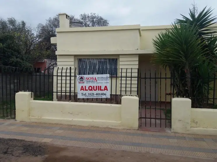 se-vende-casa-2-dormen-dean-funes--CAV1041661567107431-375