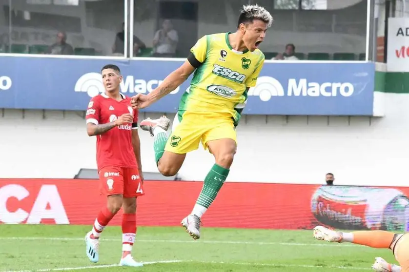 defensa y justicia huracan en florencio varela