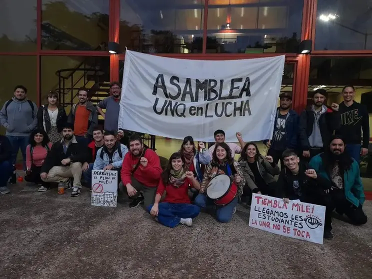 asamblea UNQ