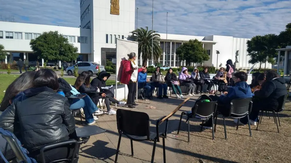 clases_unaj_crisis