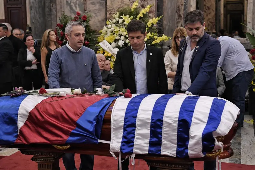 axel kicillof en el funeral de pepe mujica