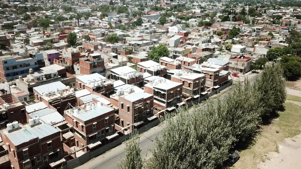 COMPLEJO HABITACIONAL PILCOMAYO VILLA ITATI DRON