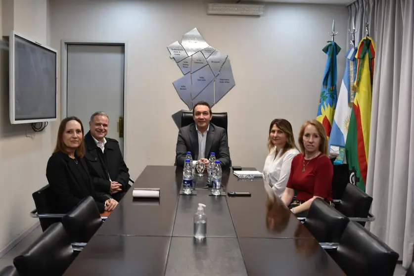 watson con gerente de bnaco provincia sucursal varela