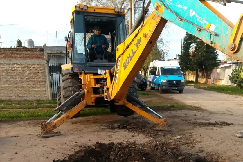 maquina de obras en varela
