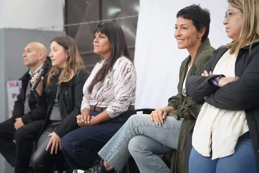 MAYRA Y EVA MIERI ENCABEZARON EN EZPELETA EL LANZAMIENTO DEL PROGRAMA DE SALUD ESCOLAR 2026 1
