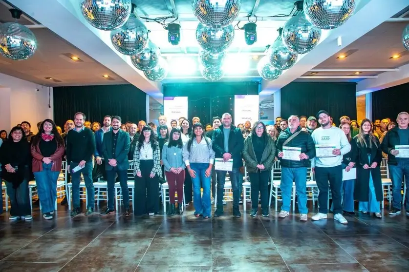 EL MUNICIPIO REALIZÓ EL LANZAMIENTO DEL PROGRAMA DE HABILITACIONES COMERCIALES E INDUSTRIALES GRATUITAS 4
