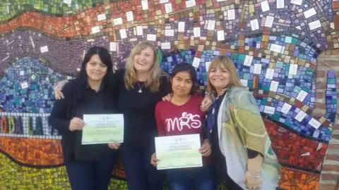 Estudiantes de la UNAJ en la jornada interuniversitaria