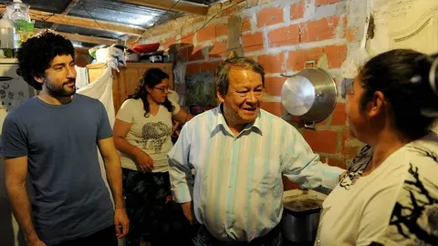 Pablo Alaniz junto a Toty Flores en Florencio Varela