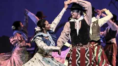 La escuela de danzas tracionales abre su inscripci&oacute;n