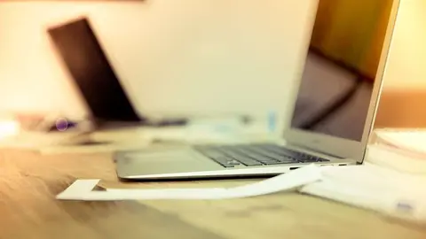 advertising_blur_business_computer_creative_desk_indoors_keyboard-940747