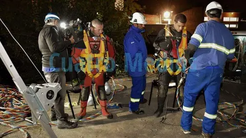 aysa buzos cuatromedios 2
