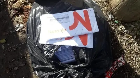 tarjeta naranja