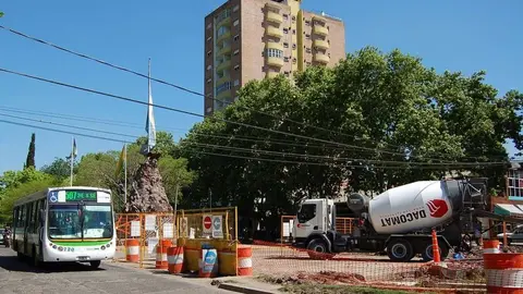 #4medios metrobus varela macri