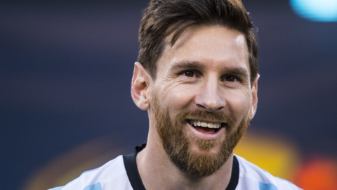 messi leo cuatro medios hospital mi pueblo