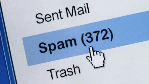 #4Medios spam