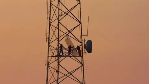 antenas cuatro medios celulares 4