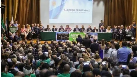 ADIMRA SMATA cuatro medios