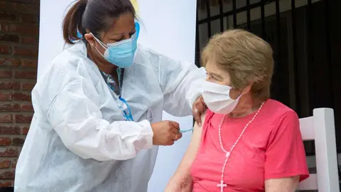 vacunacion ancionanos varela 2
