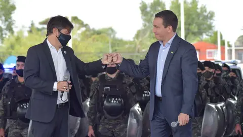 kicllof florencio varela watson policias