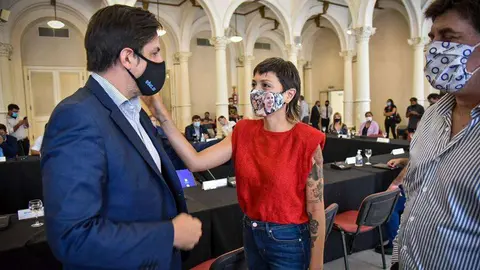 Mayra reunida con Trotta 1