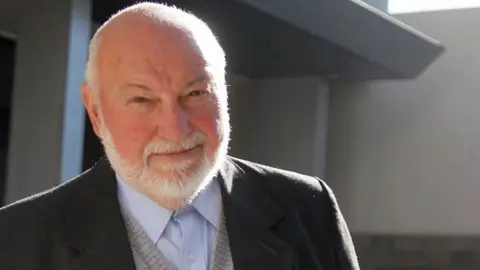 Luis Farinello Padre Quilmes